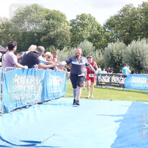 25.08.2024 - Elbe Triathlon Hamburg H.Heesch http://msf.ph/oto/6878754 25.08.2024 12:12:08 Ziel 459, 674, 1575 meine-sportfotos.de