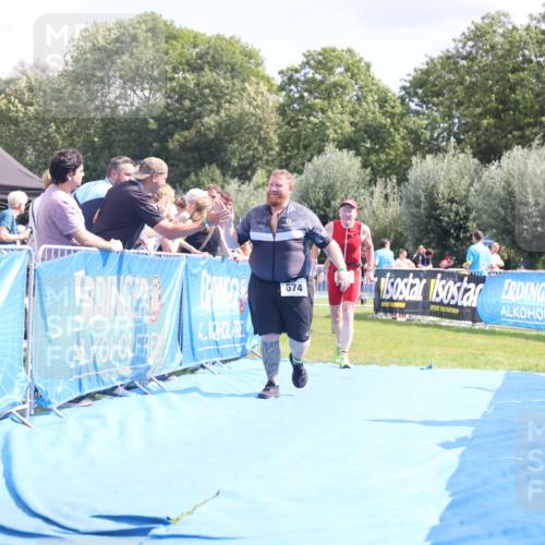 25.08.2024 - Elbe Triathlon Hamburg H.Heesch http://msf.ph/oto/6878766 25.08.2024 12:12:09 Ziel 459, 674, 1575 meine-sportfotos.de
