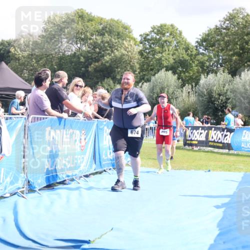 25.08.2024 - Elbe Triathlon Hamburg H.Heesch http://msf.ph/oto/6878778 25.08.2024 12:12:09 Ziel 459, 674, 1575 meine-sportfotos.de
