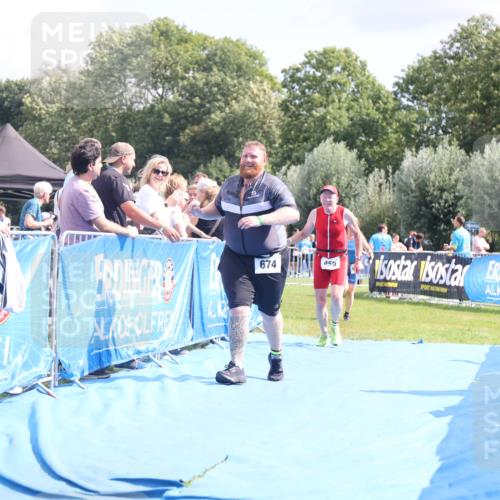 25.08.2024 - Elbe Triathlon Hamburg H.Heesch http://msf.ph/oto/6878781 25.08.2024 12:12:09 Ziel 459, 674, 1575 meine-sportfotos.de
