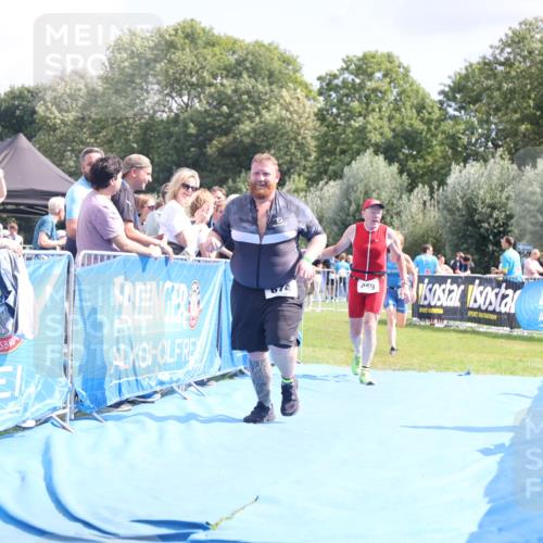 25.08.2024 - Elbe Triathlon Hamburg H.Heesch http://msf.ph/oto/6878783 25.08.2024 12:12:09 Ziel 459, 674, 1575 meine-sportfotos.de