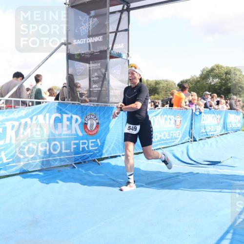 25.08.2024 - Elbe Triathlon Hamburg H.Heesch http://msf.ph/oto/6878786 25.08.2024 11:49:47 Ziel 548, 549, 1410, 1496 meine-sportfotos.de