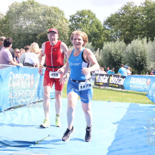 25.08.2024 - Elbe Triathlon Hamburg H.Heesch http://msf.ph/oto/6878823 25.08.2024 12:12:13 Ziel 459, 674, 1575 meine-sportfotos.de