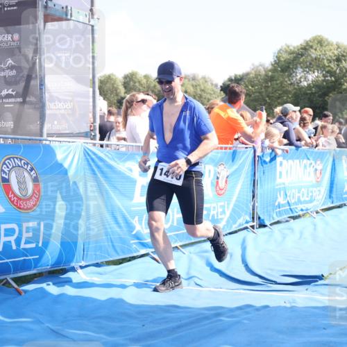 25.08.2024 - Elbe Triathlon Hamburg H.Heesch http://msf.ph/oto/6878833 25.08.2024 11:49:51 Ziel 493, 549, 1410, 1496 meine-sportfotos.de