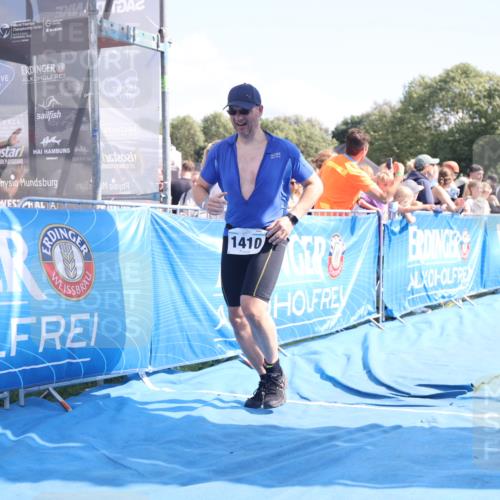 25.08.2024 - Elbe Triathlon Hamburg H.Heesch http://msf.ph/oto/6878836 25.08.2024 11:49:51 Ziel 493, 549, 1410, 1496 meine-sportfotos.de
