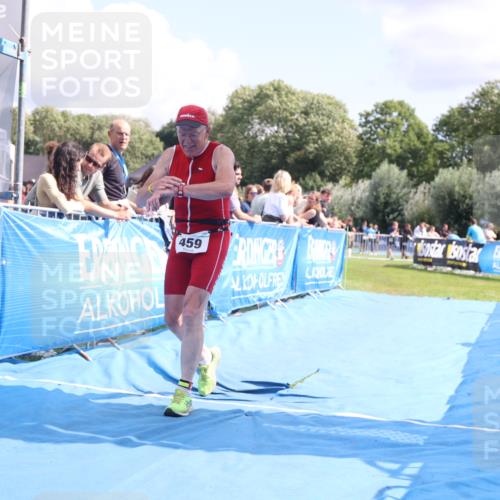 25.08.2024 - Elbe Triathlon Hamburg H.Heesch http://msf.ph/oto/6878865 25.08.2024 12:12:14 Ziel 459, 674, 1575 meine-sportfotos.de