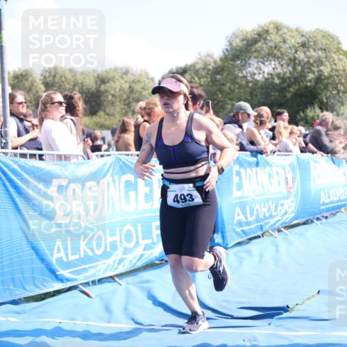 25.08.2024 - Elbe Triathlon Hamburg H.Heesch http://msf.ph/oto/6878870 25.08.2024 11:49:59 Ziel 411, 493, 785 meine-sportfotos.de