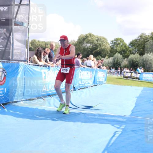 25.08.2024 - Elbe Triathlon Hamburg H.Heesch http://msf.ph/oto/6878871 25.08.2024 12:12:14 Ziel 459, 674, 1575 meine-sportfotos.de