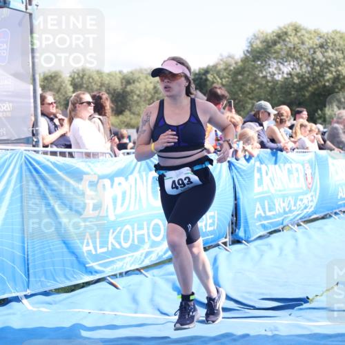 25.08.2024 - Elbe Triathlon Hamburg H.Heesch http://msf.ph/oto/6878874 25.08.2024 11:49:59 Ziel 411, 493, 785 meine-sportfotos.de