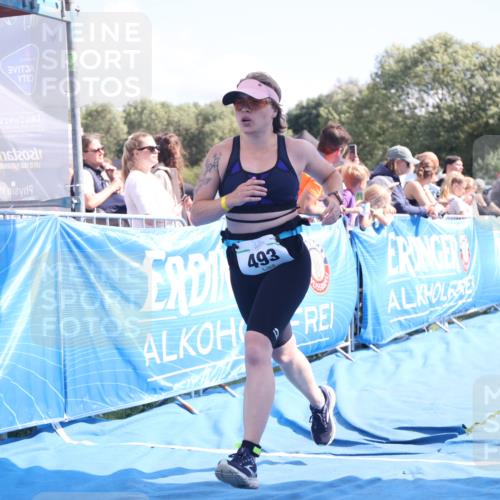 25.08.2024 - Elbe Triathlon Hamburg H.Heesch http://msf.ph/oto/6878876 25.08.2024 11:49:59 Ziel 411, 493, 785 meine-sportfotos.de
