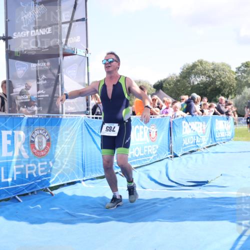 25.08.2024 - Elbe Triathlon Hamburg H.Heesch http://msf.ph/oto/6878943 25.08.2024 11:50:05 Ziel 411, 493, 509, 785, 1672 meine-sportfotos.de