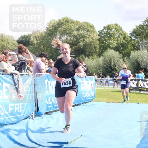 25.08.2024 - Elbe Triathlon Hamburg H.Heesch http://msf.ph/oto/6878962 25.08.2024 12:12:39 Ziel 1528, 1636, 1679 meine-sportfotos.de