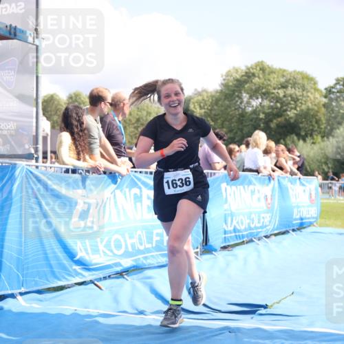 25.08.2024 - Elbe Triathlon Hamburg H.Heesch http://msf.ph/oto/6878988 25.08.2024 12:12:40 Ziel 1528, 1636, 1679 meine-sportfotos.de