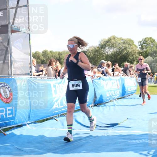 25.08.2024 - Elbe Triathlon Hamburg H.Heesch http://msf.ph/oto/6878989 25.08.2024 11:50:12 Ziel 411, 509, 1672 meine-sportfotos.de