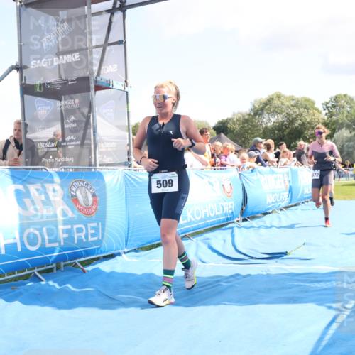 25.08.2024 - Elbe Triathlon Hamburg H.Heesch http://msf.ph/oto/6879002 25.08.2024 11:50:13 Ziel 411, 509, 1672 meine-sportfotos.de