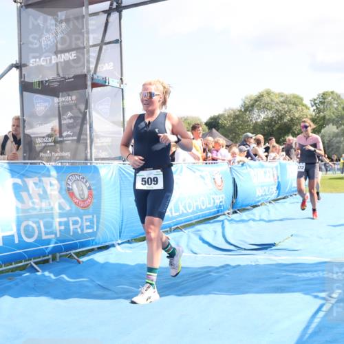 25.08.2024 - Elbe Triathlon Hamburg H.Heesch http://msf.ph/oto/6879004 25.08.2024 11:50:13 Ziel 411, 509, 1672 meine-sportfotos.de