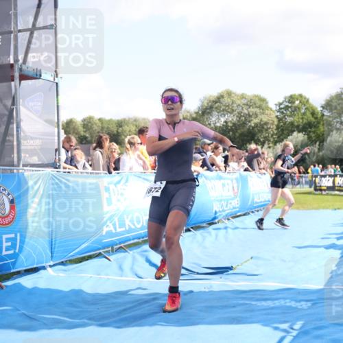 25.08.2024 - Elbe Triathlon Hamburg H.Heesch http://msf.ph/oto/6879034 25.08.2024 11:50:14 Ziel 411, 509, 1672 meine-sportfotos.de