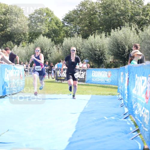 25.08.2024 - Elbe Triathlon Hamburg H.Heesch http://msf.ph/oto/6879037 25.08.2024 12:12:54 Ziel 1612, 1656 meine-sportfotos.de