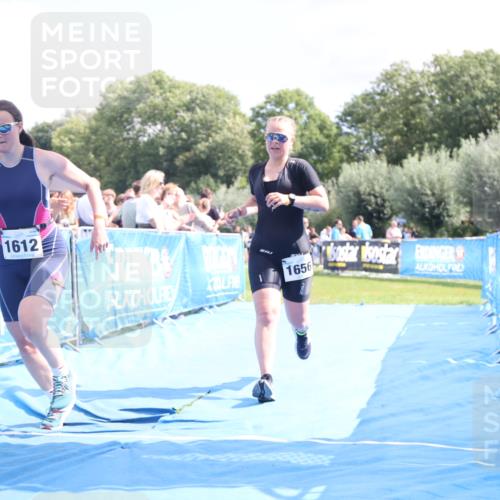 25.08.2024 - Elbe Triathlon Hamburg H.Heesch http://msf.ph/oto/6879051 25.08.2024 12:12:56 Ziel 1612, 1656 meine-sportfotos.de