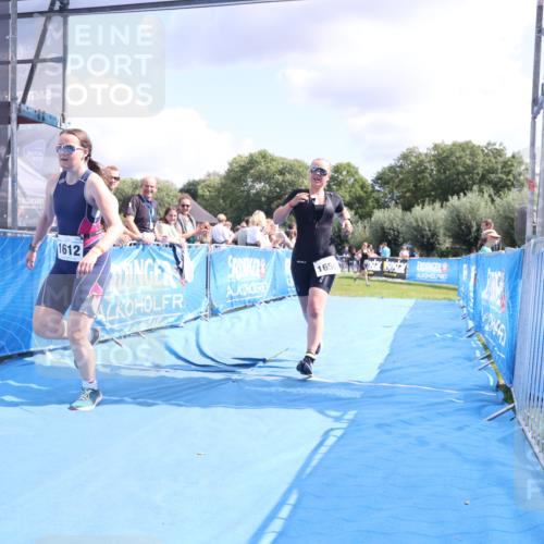25.08.2024 - Elbe Triathlon Hamburg H.Heesch http://msf.ph/oto/6879058 25.08.2024 12:12:56 Ziel 1612, 1656 meine-sportfotos.de
