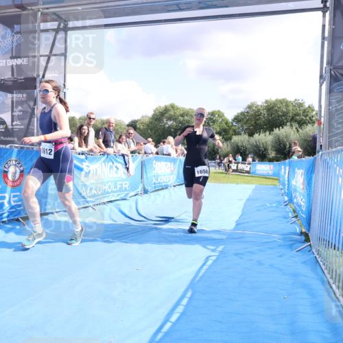 25.08.2024 - Elbe Triathlon Hamburg H.Heesch http://msf.ph/oto/6879060 25.08.2024 12:12:56 Ziel 1612, 1656 meine-sportfotos.de