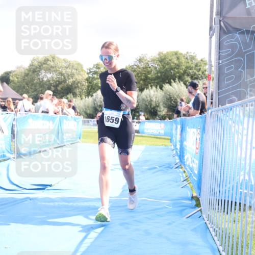 25.08.2024 - Elbe Triathlon Hamburg H.Heesch http://msf.ph/oto/6879089 25.08.2024 12:13:39 Ziel 1659 meine-sportfotos.de