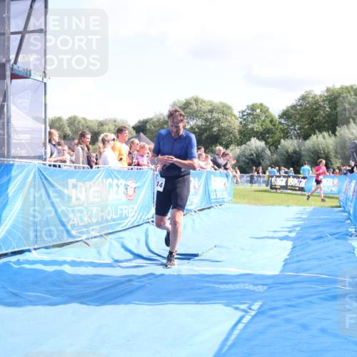 25.08.2024 - Elbe Triathlon Hamburg H.Heesch http://msf.ph/oto/6879101 25.08.2024 11:50:28 Ziel 1414 meine-sportfotos.de