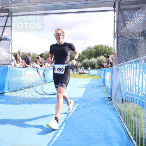 25.08.2024 - Elbe Triathlon Hamburg H.Heesch http://msf.ph/oto/6879104 25.08.2024 12:13:40 Ziel 1659 meine-sportfotos.de