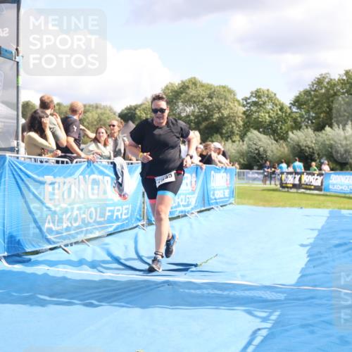 25.08.2024 - Elbe Triathlon Hamburg H.Heesch http://msf.ph/oto/6879114 25.08.2024 12:13:50 Ziel 1545, 1680 meine-sportfotos.de