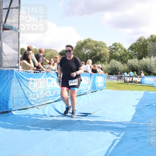 25.08.2024 - Elbe Triathlon Hamburg H.Heesch http://msf.ph/oto/6879120 25.08.2024 12:13:50 Ziel 1545, 1680 meine-sportfotos.de