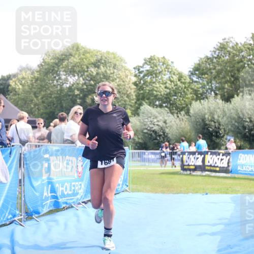 25.08.2024 - Elbe Triathlon Hamburg H.Heesch http://msf.ph/oto/6879179 25.08.2024 12:14:08 Ziel 1681 meine-sportfotos.de