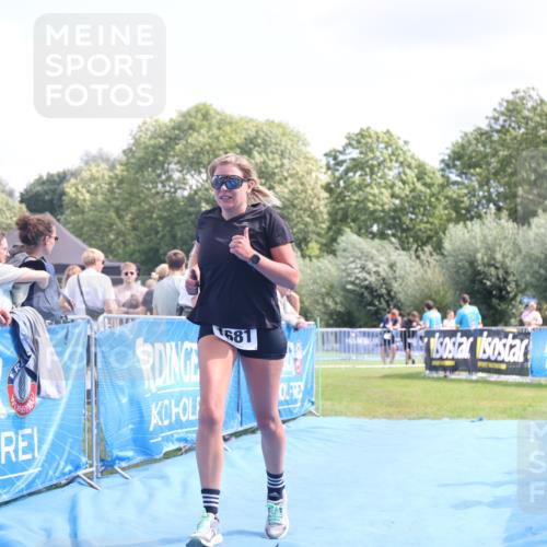 25.08.2024 - Elbe Triathlon Hamburg H.Heesch http://msf.ph/oto/6879186 25.08.2024 12:14:08 Ziel 1681 meine-sportfotos.de