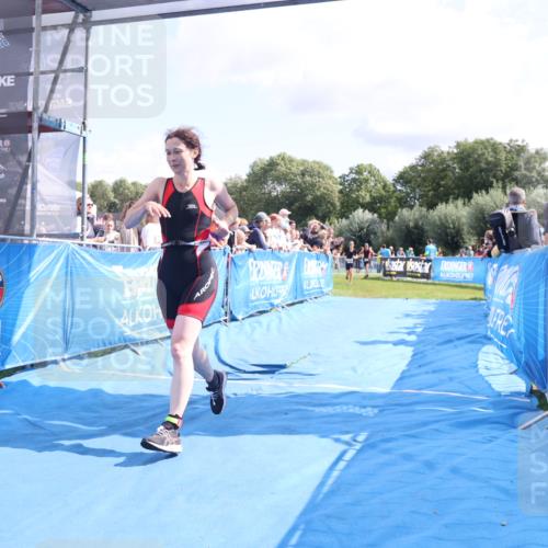 25.08.2024 - Elbe Triathlon Hamburg H.Heesch http://msf.ph/oto/6879194 25.08.2024 11:50:50 Ziel 1502, 1587 meine-sportfotos.de