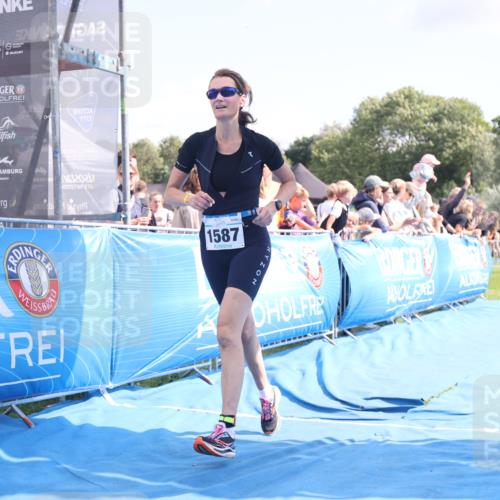 25.08.2024 - Elbe Triathlon Hamburg H.Heesch http://msf.ph/oto/6879255 25.08.2024 11:50:56 Ziel 1502, 1587 meine-sportfotos.de