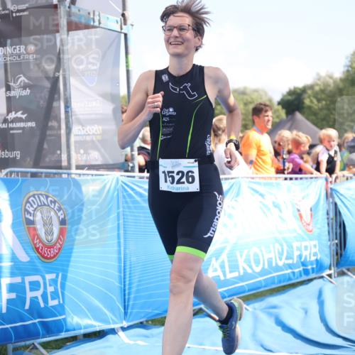 25.08.2024 - Elbe Triathlon Hamburg H.Heesch http://msf.ph/oto/6879335 25.08.2024 11:51:07 Ziel 220, 1526 meine-sportfotos.de