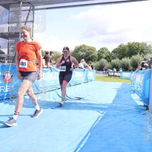 25.08.2024 - Elbe Triathlon Hamburg H.Heesch http://msf.ph/oto/6879338 25.08.2024 12:15:56 Ziel 1485, 1538, 1720 meine-sportfotos.de