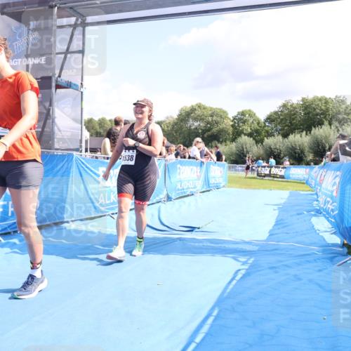25.08.2024 - Elbe Triathlon Hamburg H.Heesch http://msf.ph/oto/6879350 25.08.2024 12:15:56 Ziel 1485, 1538, 1720 meine-sportfotos.de