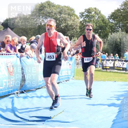 25.08.2024 - Elbe Triathlon Hamburg H.Heesch http://msf.ph/oto/6879361 25.08.2024 11:51:20 Ziel 1402, 1453 meine-sportfotos.de