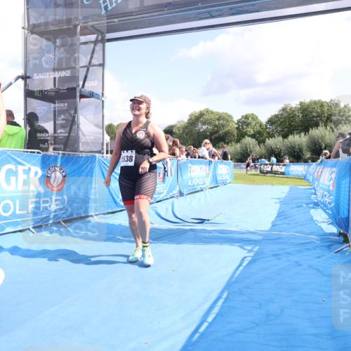 25.08.2024 - Elbe Triathlon Hamburg H.Heesch http://msf.ph/oto/6879365 25.08.2024 12:15:56 Ziel 1485, 1538, 1720 meine-sportfotos.de