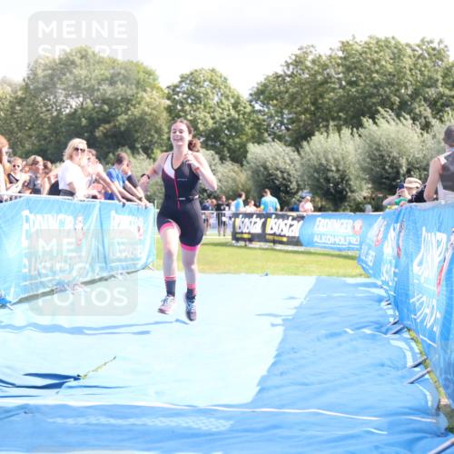 25.08.2024 - Elbe Triathlon Hamburg H.Heesch http://msf.ph/oto/6879389 25.08.2024 12:16:01 Ziel 1485, 1538, 1720 meine-sportfotos.de