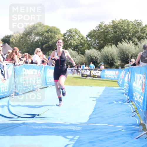 25.08.2024 - Elbe Triathlon Hamburg H.Heesch http://msf.ph/oto/6879398 25.08.2024 12:16:02 Ziel 1538, 1720 meine-sportfotos.de