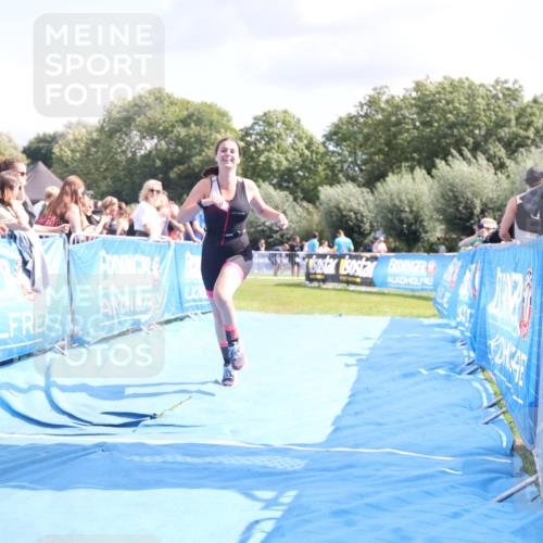 25.08.2024 - Elbe Triathlon Hamburg H.Heesch http://msf.ph/oto/6879400 25.08.2024 12:16:02 Ziel 1538, 1720 meine-sportfotos.de