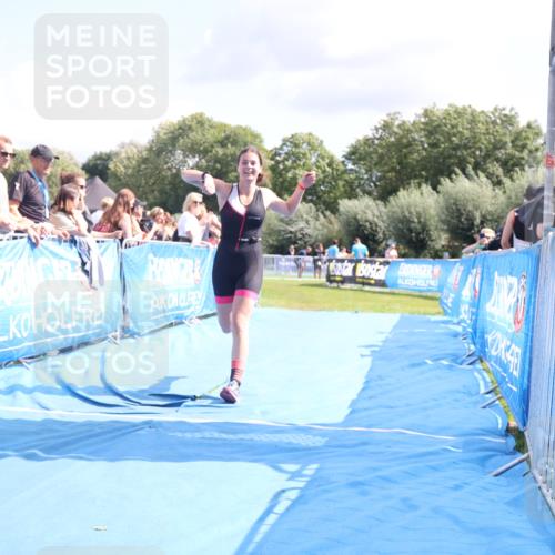25.08.2024 - Elbe Triathlon Hamburg H.Heesch http://msf.ph/oto/6879406 25.08.2024 12:16:02 Ziel 1538, 1720 meine-sportfotos.de