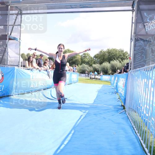 25.08.2024 - Elbe Triathlon Hamburg H.Heesch http://msf.ph/oto/6879425 25.08.2024 12:16:03 Ziel 1538, 1720 meine-sportfotos.de