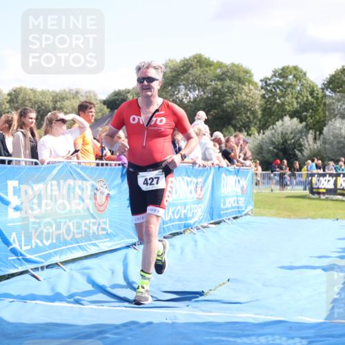 25.08.2024 - Elbe Triathlon Hamburg H.Heesch http://msf.ph/oto/6879426 25.08.2024 11:51:29 Ziel 427 meine-sportfotos.de