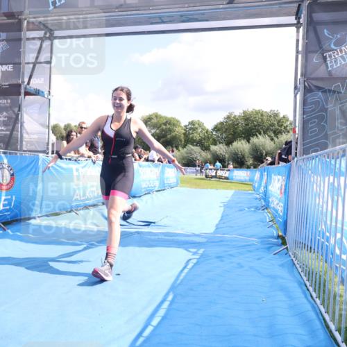 25.08.2024 - Elbe Triathlon Hamburg H.Heesch http://msf.ph/oto/6879433 25.08.2024 12:16:03 Ziel 1538, 1720 meine-sportfotos.de