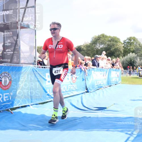 25.08.2024 - Elbe Triathlon Hamburg H.Heesch http://msf.ph/oto/6879449 25.08.2024 11:51:29 Ziel 427 meine-sportfotos.de