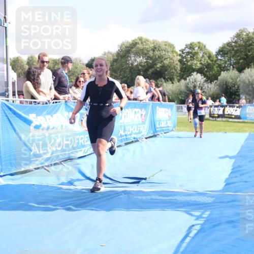 25.08.2024 - Elbe Triathlon Hamburg H.Heesch http://msf.ph/oto/6879469 25.08.2024 12:16:22 Ziel 1471, 1583, 1667 meine-sportfotos.de