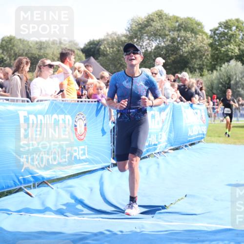 25.08.2024 - Elbe Triathlon Hamburg H.Heesch http://msf.ph/oto/6879470 25.08.2024 11:51:44 Ziel 1480, 1559 meine-sportfotos.de