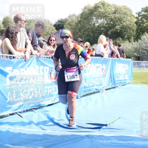 25.08.2024 - Elbe Triathlon Hamburg H.Heesch http://msf.ph/oto/6879498 25.08.2024 12:16:25 Ziel 1471, 1583, 1667 meine-sportfotos.de